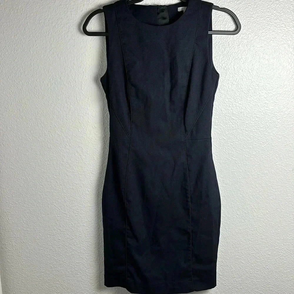 H&M Black Sleeveless Midi Sheath Dress